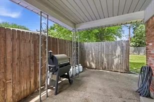 5921 Circular Dr, North Richland Hills, TX 76117 - Photo 34