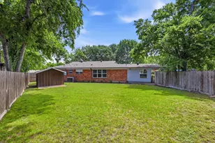 5921 Circular Dr, North Richland Hills, TX 76117 - Photo 36