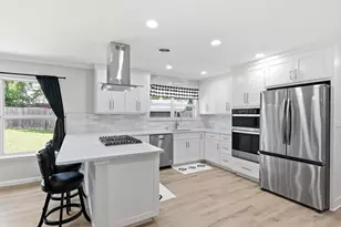 5921 Circular Dr, North Richland Hills, TX 76117 - Photo 14