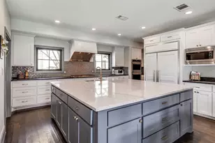 10615 Park Preston Dr, Dallas, TX 75230 - Photo 10