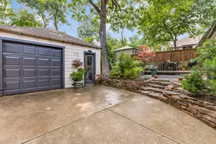 1107 Clermont Ave, Dallas, TX 75223 - Photo 34