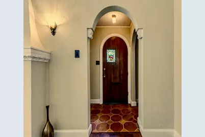 1107 Clermont Avenue, Dallas, TX 75223 - Photo 6