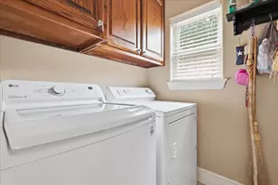 209 Arapaho W, Sherman, TX 75092 - Photo 24