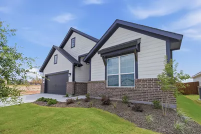 1325 Frio Drive, Springtown, TX 76082 - Photo 4