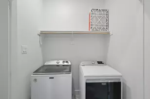 1741 W Cantey St, Fort Worth, TX 76110 - Photo 16