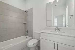 1741 W Cantey St, Fort Worth, TX 76110 - Photo 12