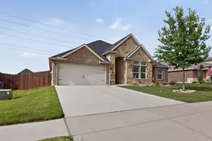 1522 Grassy Meadows Dr, Burleson, TX 76058 - Photo 10