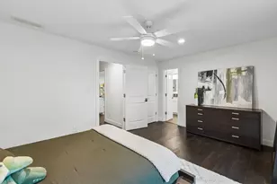 9515 Robin Meadow Dr, Dallas, TX 75243 - Photo 18
