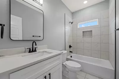 706 Dearborn Street, Waco, TX 76704 - Photo 8
