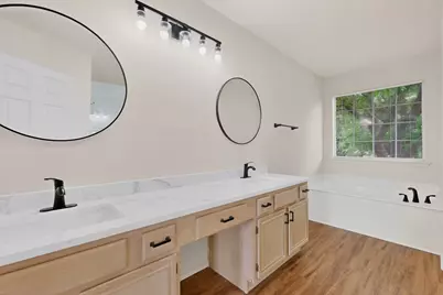 10201 Napa Valley Drive, Frisco, TX 75035 - Photo 22