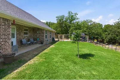 112 Monarch Lane, Poolville, TX 76487 - Photo 34