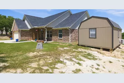 112 Monarch Lane, Poolville, TX 76487 - Photo 4