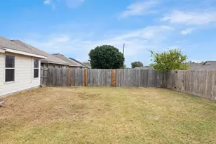 1201 Vicksburg Dr, Ennis, TX 75119 - Photo 24