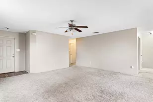 1201 Vicksburg Dr, Ennis, TX 75119 - Photo 2