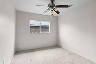 1201 Vicksburg Dr, Ennis, TX 75119 - Photo 16
