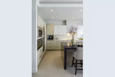 2408 Victory Park Lane #1039, Dallas, TX 75219 - Photo 10
