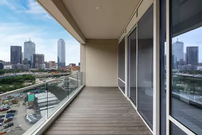 2408 Victory Park Lane #1039, Dallas, TX 75219 - Photo 24