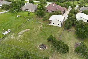 150 Blacktail Ln, Azle, TX 76020 - Photo 34