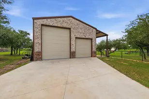150 Blacktail Ln, Azle, TX 76020 - Photo 26