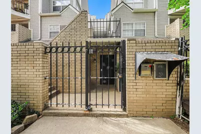 1010 Allen Street #214, Dallas, TX 75204 - Photo 2