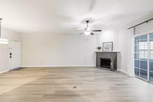 1010 Allen St, Dallas, TX 75204 - Photo 6