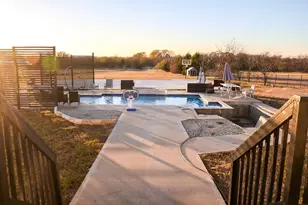 997 Ovilla Rd, Waxahachie, TX 75167 - Photo 6