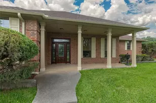1226 Forest Park Dr, Weatherford, TX 76087 - Photo 2