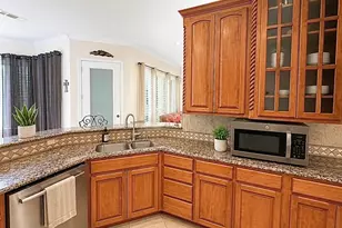 8803 Hampton South Ct, Granbury, TX 76049 - Photo 20