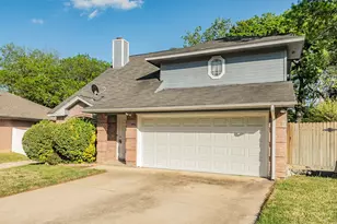 5825 Terra Dr, Arlington, TX 76017 - Photo 2