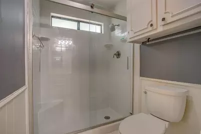 124 Cliffside Drive S, Burleson, TX 76028 - Photo 26