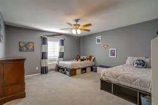 124 Cliffside Dr S, Burleson, TX 76028 - Photo 20