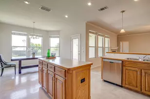 1173 Albatross Ct, Benbrook, TX 76126 - Photo 16
