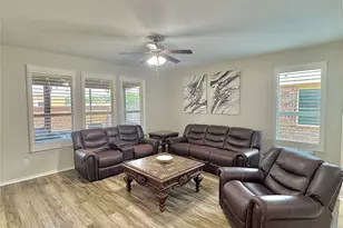 204 Red Fox Ln, Denton, TX 76210 - Photo 12