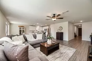7005 Adderly Rd, Pilot Point, TX 76258 - Photo 4