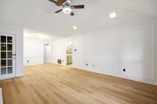 2014 Chalfont Dr, Carrollton, TX 75007 - Photo 6