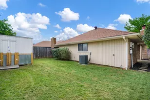 2014 Chalfont Dr, Carrollton, TX 75007 - Photo 24
