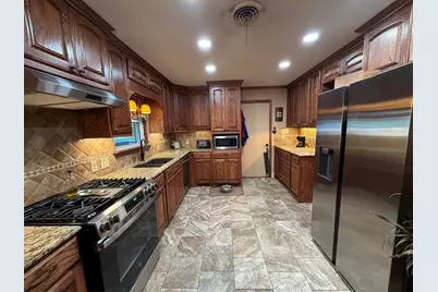 924 Poleman Road, Shreveport, LA 71107 - Photo 8