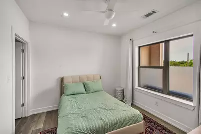 5710 McCommas Boulevard #202, Dallas, TX 75206 - Photo 12