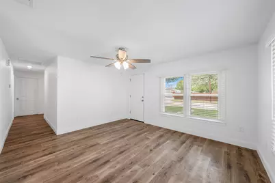 1720 Bagby Avenue, Waco, TX 76706 - Photo 4