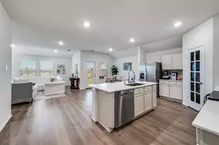 13057 Dawson Dr, Providence Village, TX 76227 - Photo 10