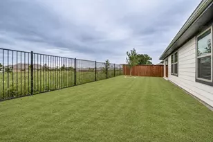 13057 Dawson Dr, Providence Village, TX 76227 - Photo 20