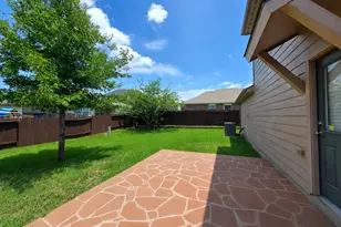 110 Outfitters Ct, Newark, TX 76071 - Photo 4