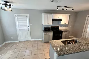 110 Outfitters Ct, Newark, TX 76071 - Photo 6