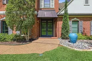 2724 Gentle Dr, Flower Mound, TX 75022 - Photo 2