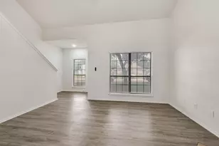 2328 Sherry St, Arlington, TX 76014 - Photo 6