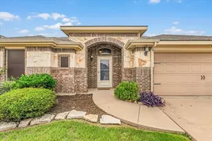 1536 Salado Tr, Weatherford, TX 76087 - Photo 1