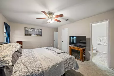 13621 Ponderosa Ranch Road, Fort Worth, TX 76262 - Photo 20