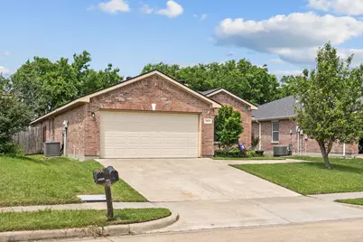 13621 Ponderosa Ranch Road, Fort Worth, TX 76262 - Photo 36