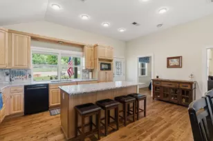 232 El Lago Rd, Chico, TX 76431 - Photo 8