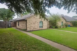 405/407 S 4th St, Wylie, TX 75098 - Photo 2